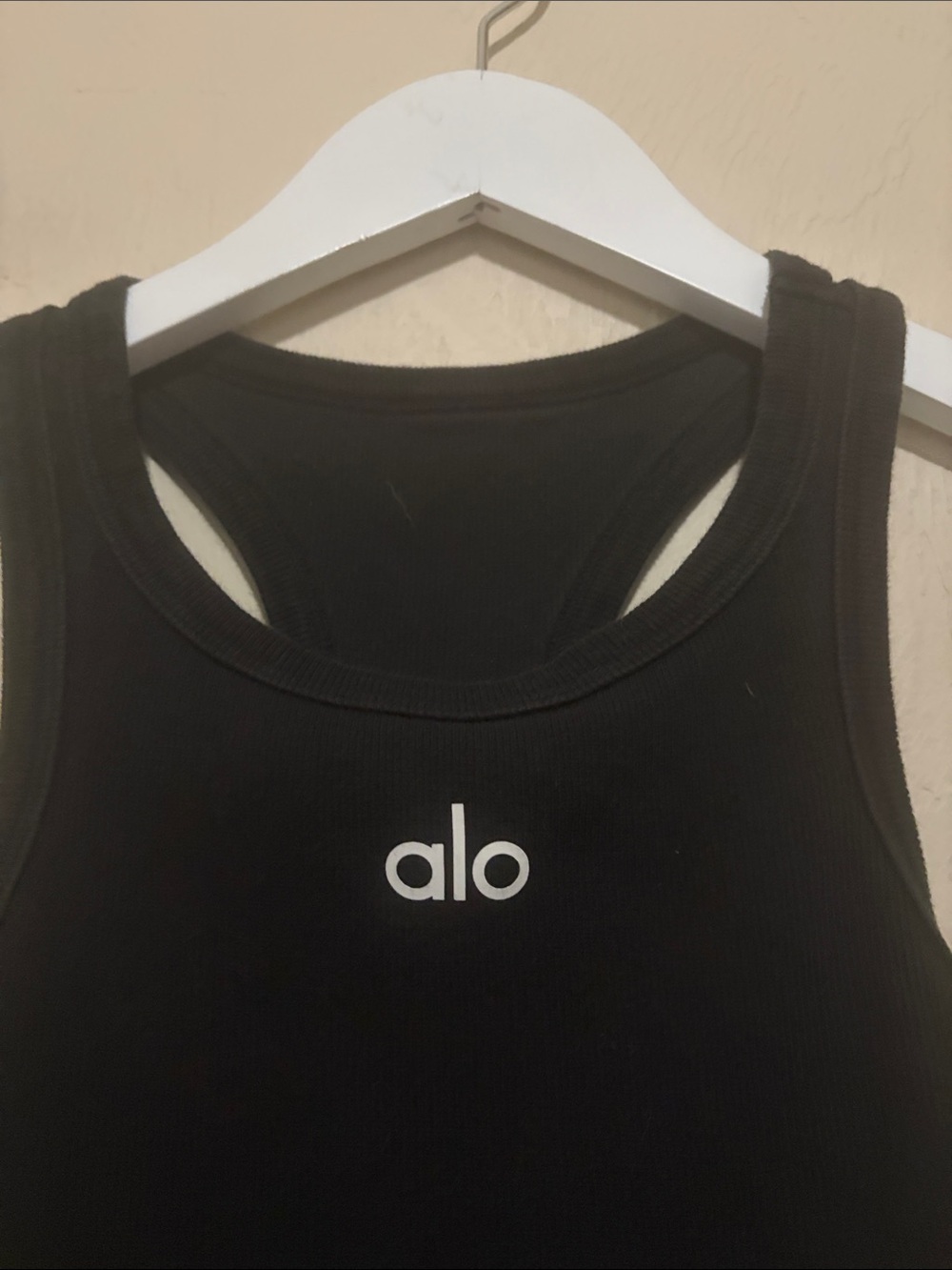 ALO Aspire Black Cropped Racerback Logo Tank. Great Condition! - Picture 2 of 6